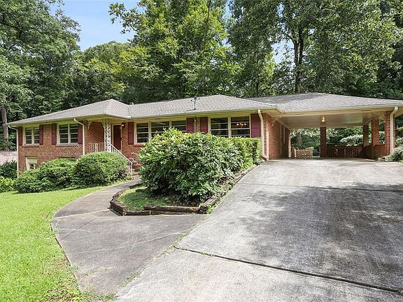 3rd image of 1356 Council Bluff Dr