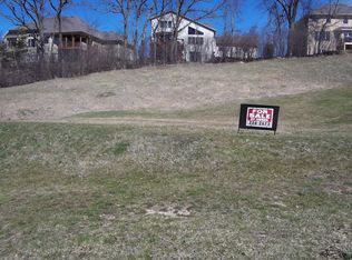 2320 Ponderosa Dr SW, Rochester, MN 55902