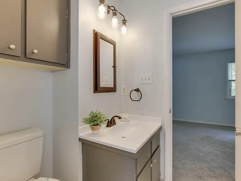 9 Bromley Dr — Photo 8