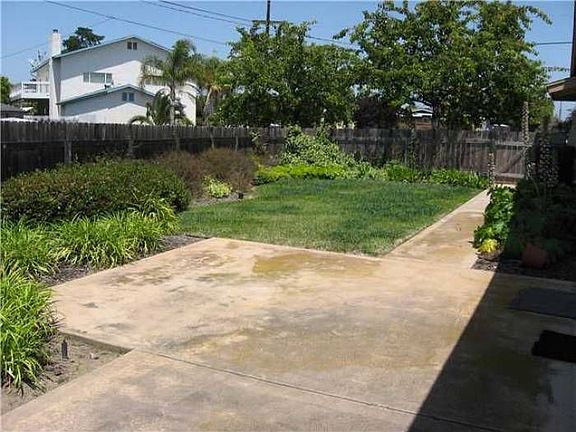 3rd image of 5044 Gaylord Dr