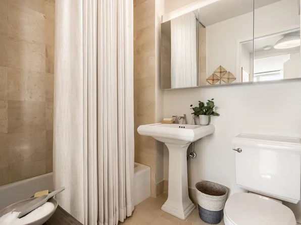 20 River Terrace image 6 of 23