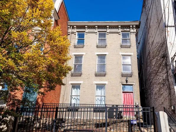 328 Milton St, Cincinnati, OH 45202