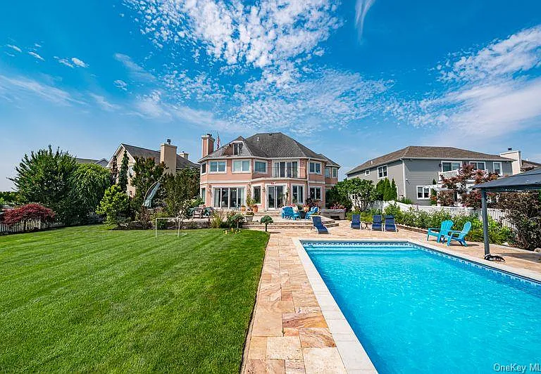 37 Crescent Cove Cir — Photo 37