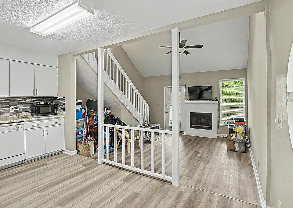 1st image of 7216 Lago Vista Ct