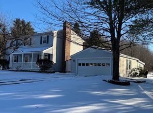 182 Tracy Ln, Shelburne, VT 05482