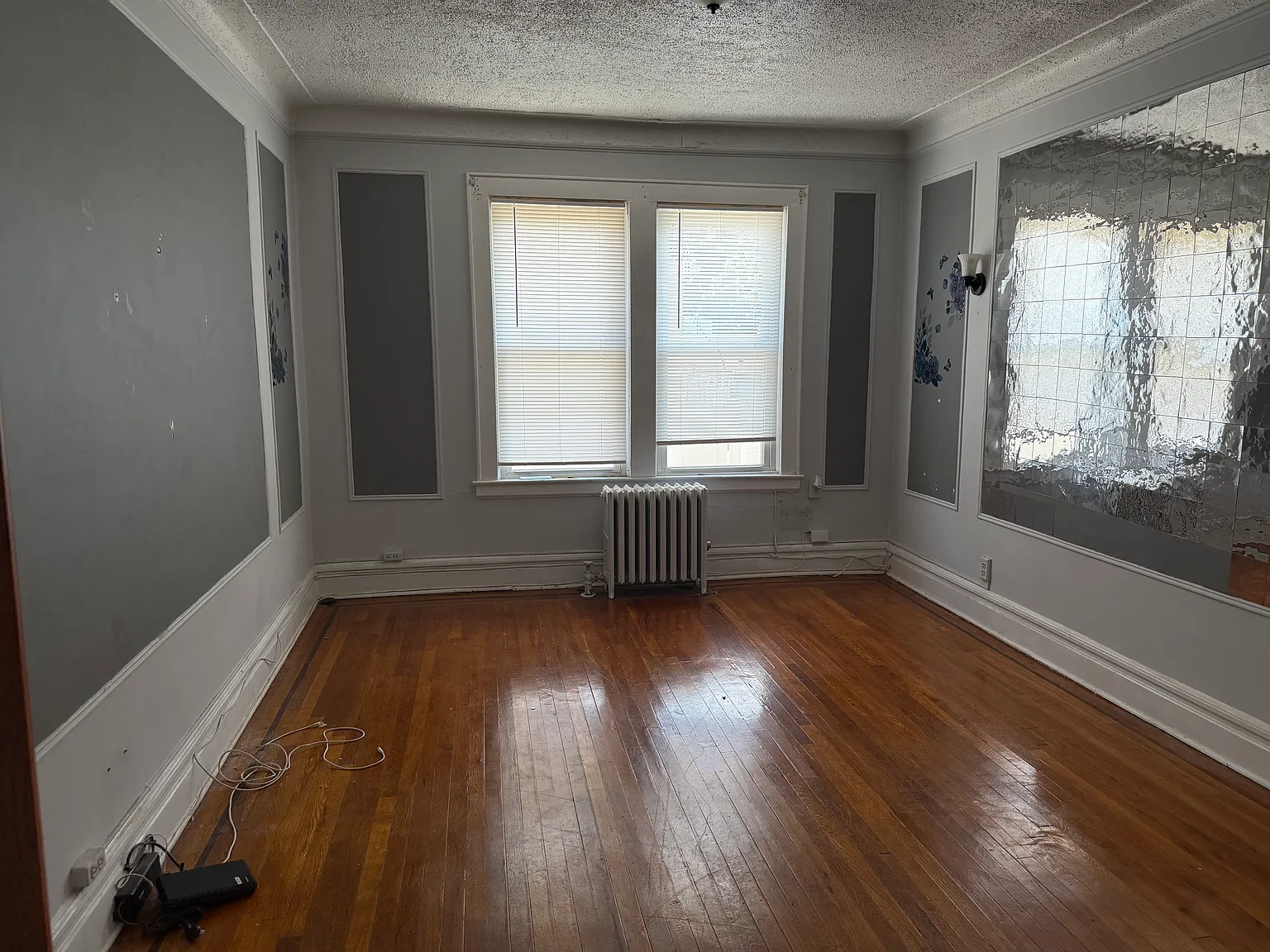 264 Davis Ave — Photo 4
