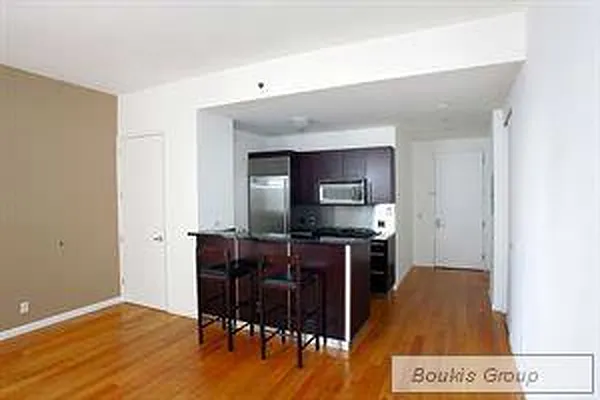 Rented by Bouklis Group | media 8