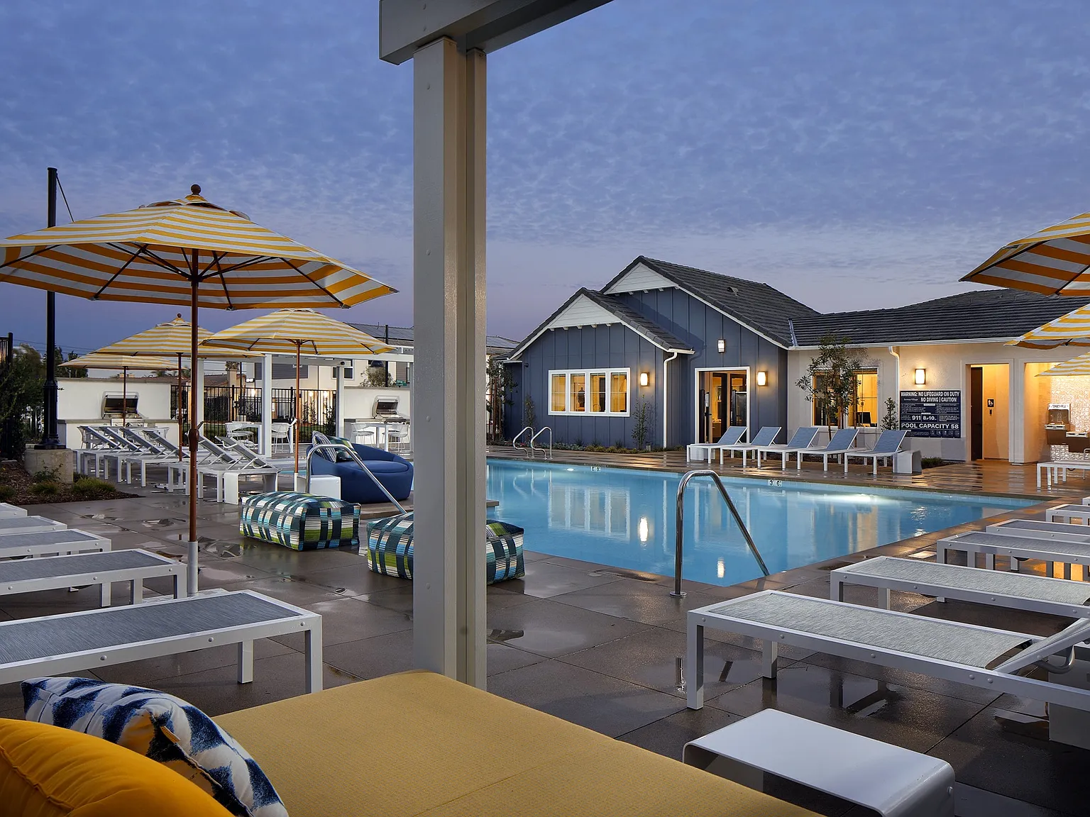Serena Village Luxury Townhomes — Photo 4