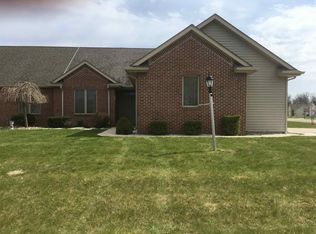 927 S Whitetail Dr, Decatur, IN 46733