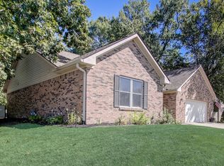 2435 Shorewood Dr, Lebanon, IN 46052