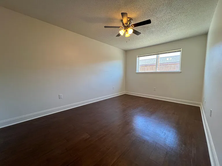 8522 Chef Menteur Hwy #117 — Photo 7