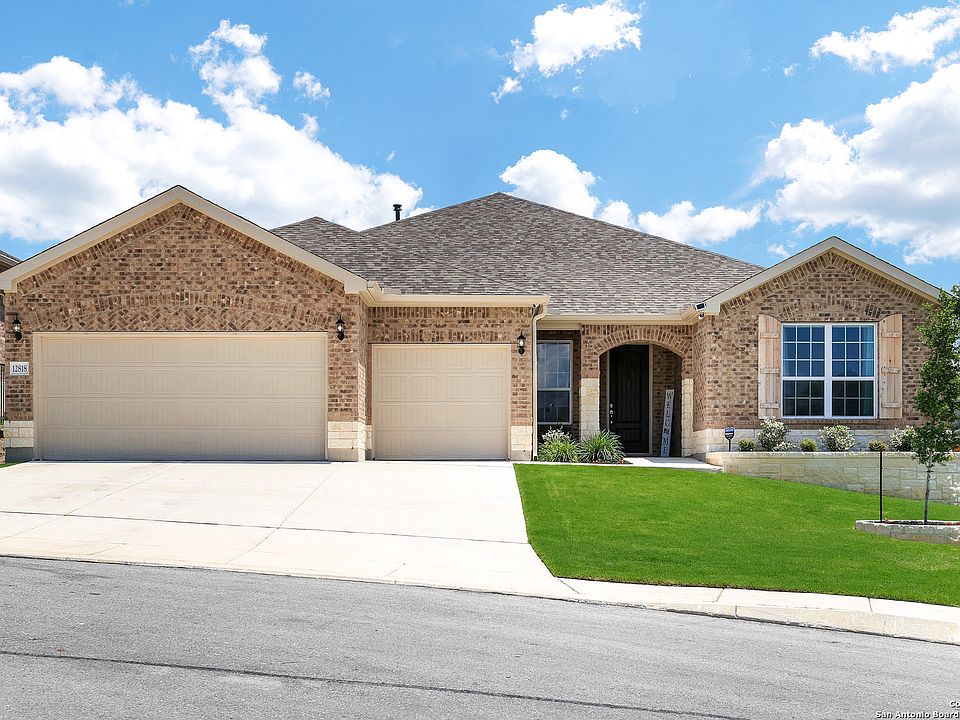 1st image of 12818 Thornbrooke