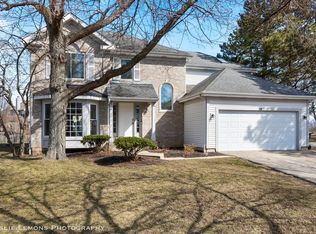 248 Bobolink Dr, Grayslake, IL 60030