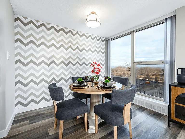 The Bryn - 5600 N Sheridan Rd — Photo 2