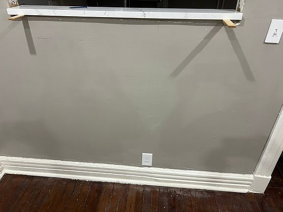 3rd image of 520 Madison Ave #1
