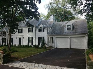 143 Laurel Rd, Brookline, MA 02467