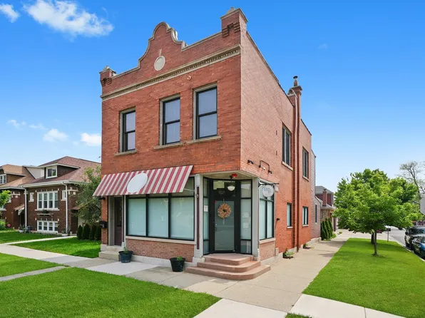 2347 Clarence Ave, Berwyn, IL 60402