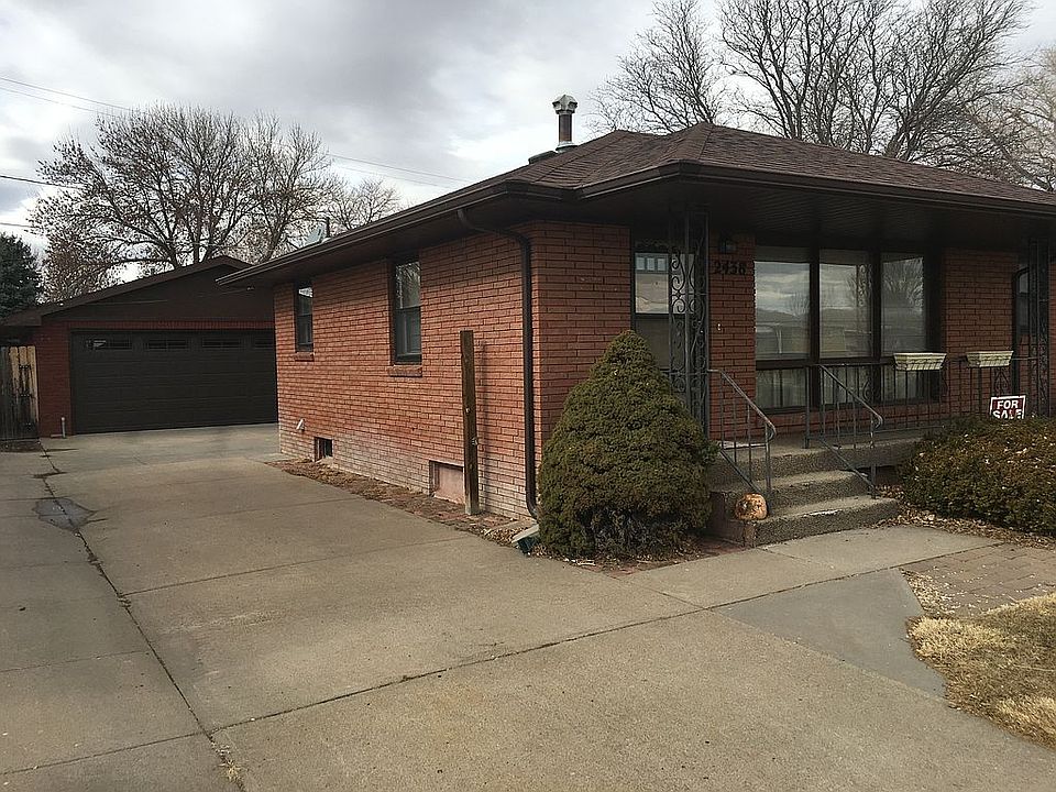 2nd image of 2438 Craig Ave