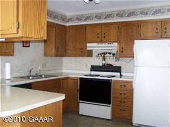 4th image of 1350 Latoka Drive #0