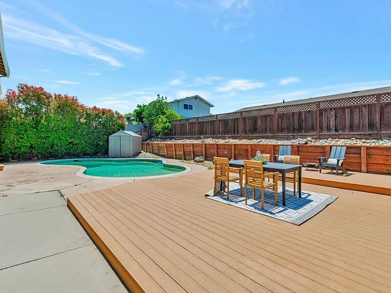 9597 Davona Dr — Photo 12