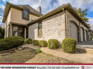 10230 Foster St, Overland Park, KS 66212