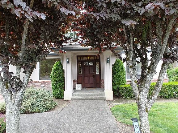 2nd image of 837 NW 205th St