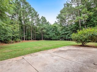 756 Buck Trl, Hoschton, GA 30548