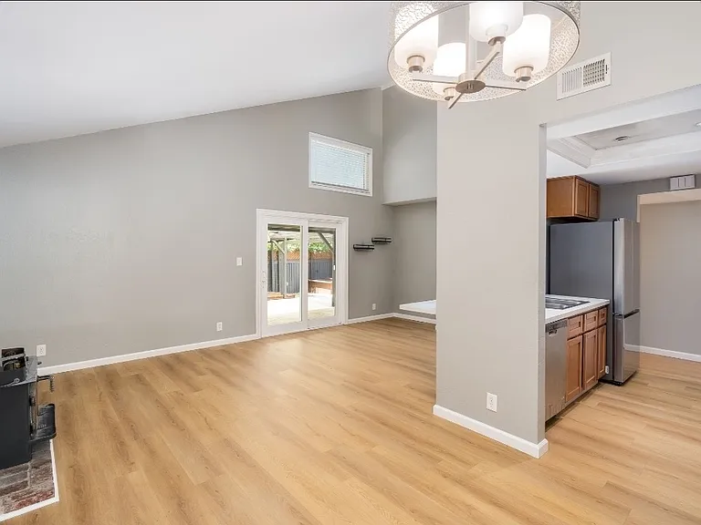 301 Baylor Dr — Photo 12