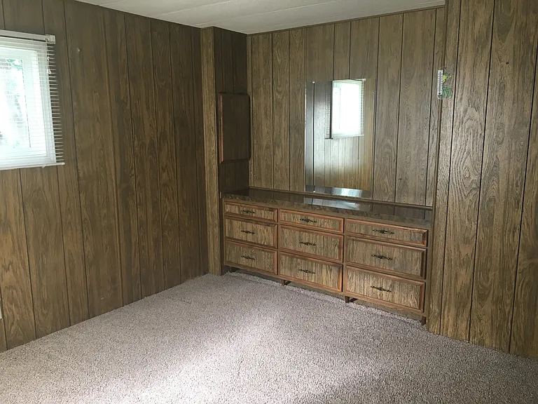 1595 Crystal Ln — Photo 10