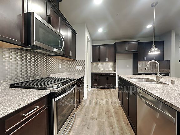 5th image of 5113 Glenwood Springs Way