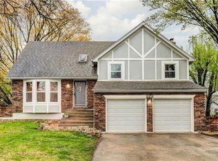2312 W 131st St, Olathe, KS 66061