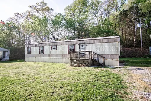 821 Hillvale Rd Photo 1
