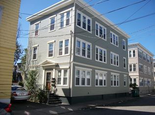 12 Hanover Cir, Lynn, MA 01902