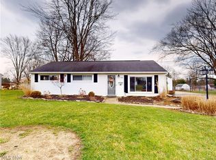 9380 Briar Dr, Streetsboro, OH 44241