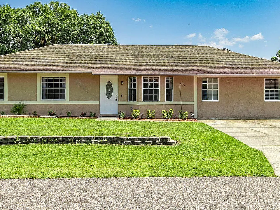 5655 Datura St