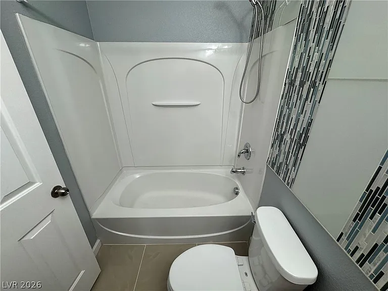 4949 Blue Bay Ct — Photo 13