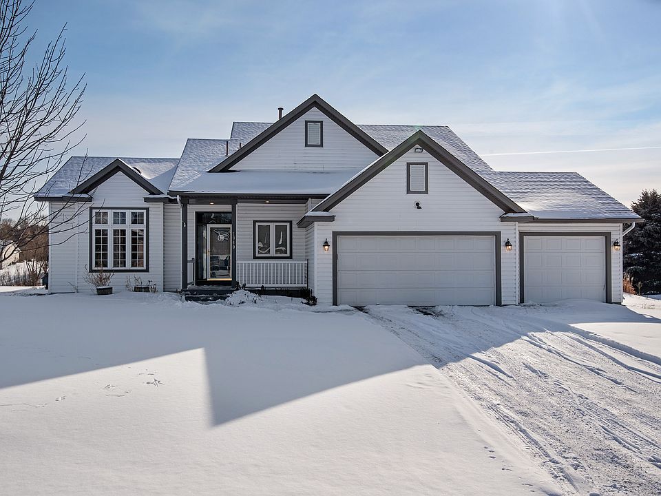 1st image of 1940 136th Ln NE