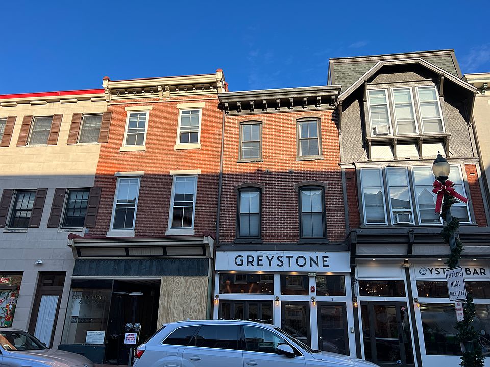 1st image of 7 N Church St #3