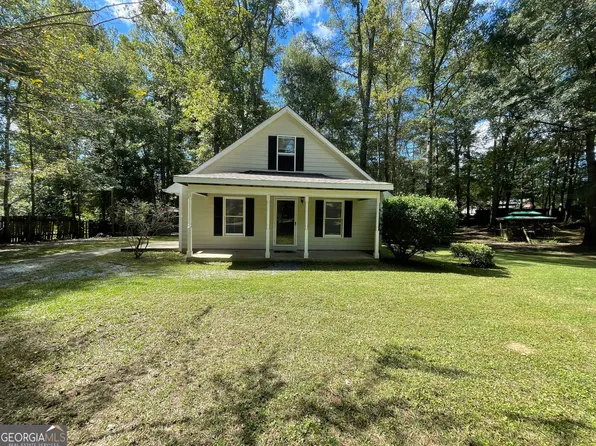 61 Clearwater Rd, Sharpsburg, GA 30277