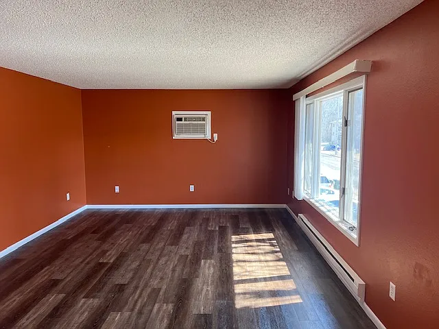 3650 W 8th St #4 — Photo 14