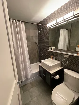 Sold by Hauseit LLC | media 19