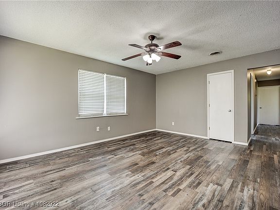 4th image of 1509 N 25th St