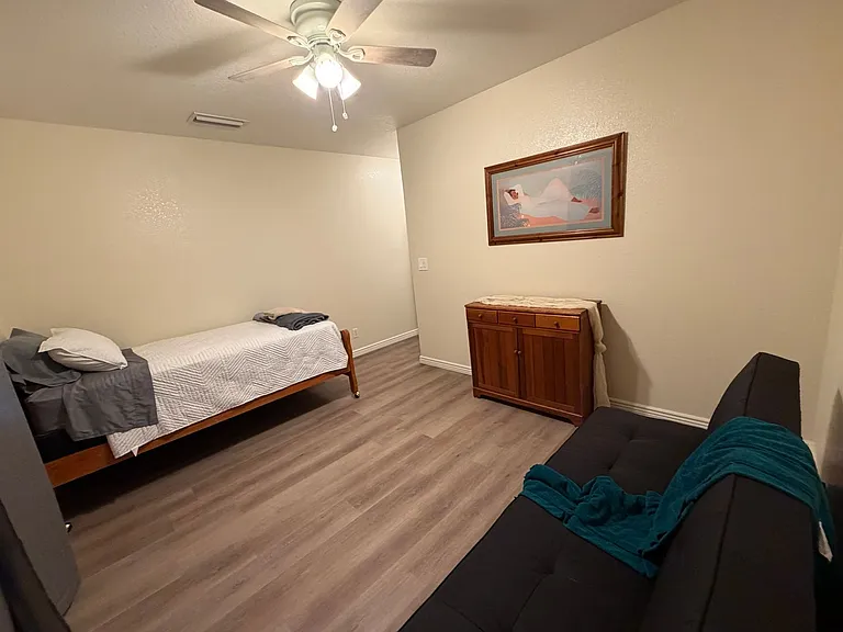 2328 Senita Dr — Photo 22
