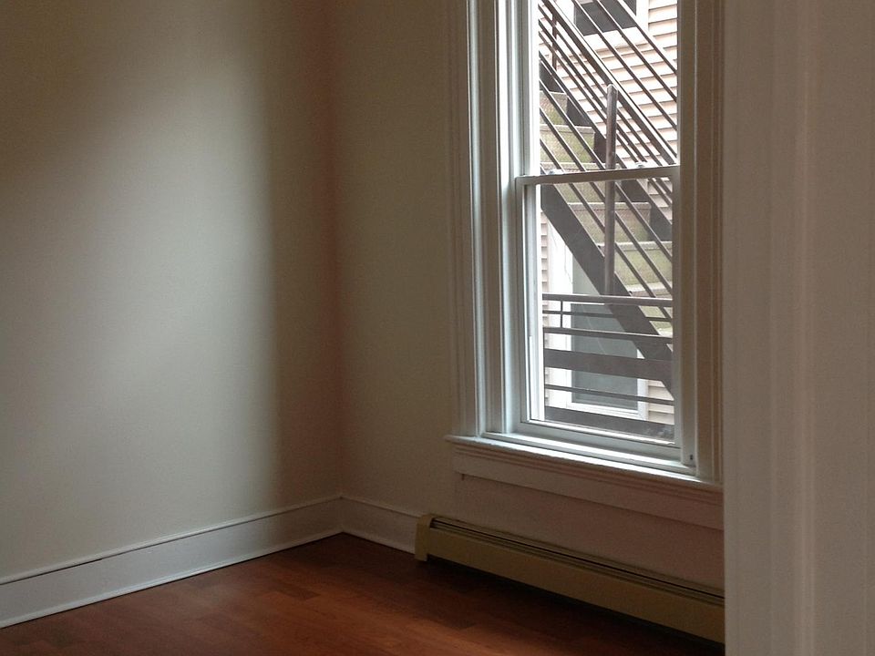 412 N Main St Winsted, CT, 06098 Apartments for Rent Zillow