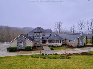 108 Rockcrest Dr, South Charleston, WV 25309