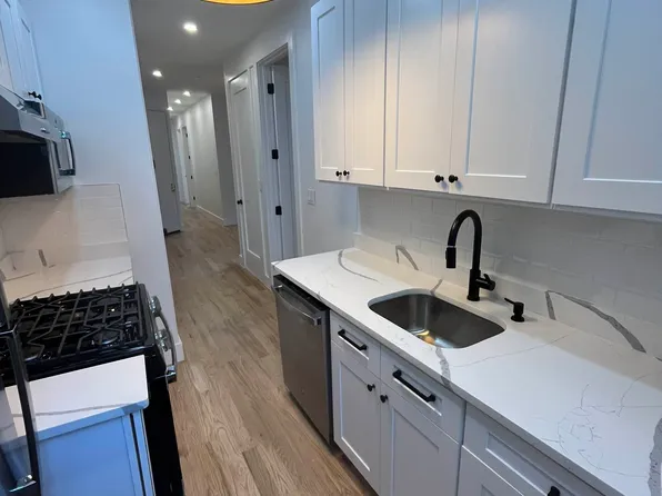 1035 Halsey Street image 2 of 15