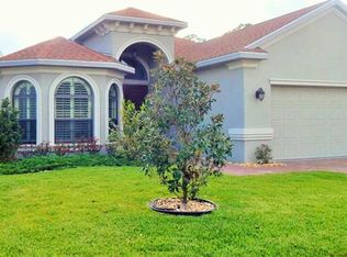 1045 Ketzal Dr, New Port Richey, FL 34655