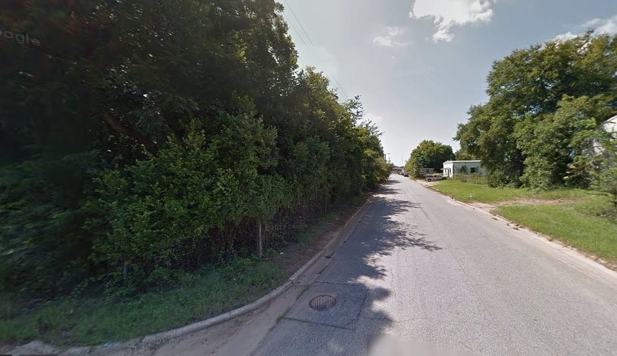 406 Lipsey Dr, Albany, GA 31701 Zillow