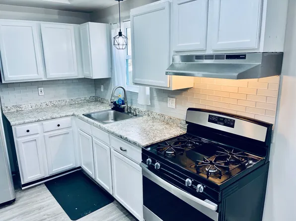 62 E Water St #1, Taunton, MA 02780