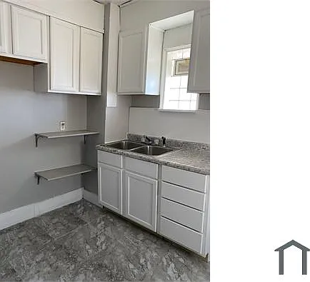 18038 Norwood St — Photo 6